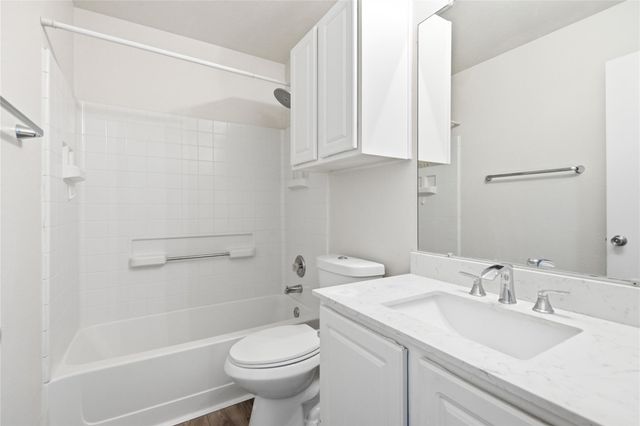 209 Rinehardt ST, Hutto, TX 78634