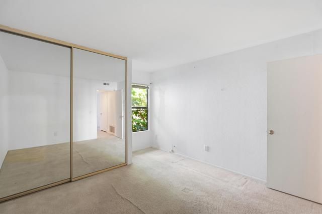 12250 Corte Sabio 2210, San Diego, CA 92128