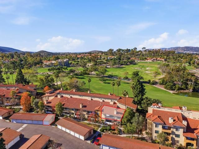 12250 Corte Sabio 2210, San Diego, CA 92128