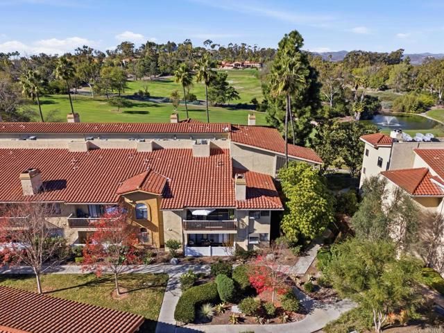 12250 Corte Sabio 2210, San Diego, CA 92128