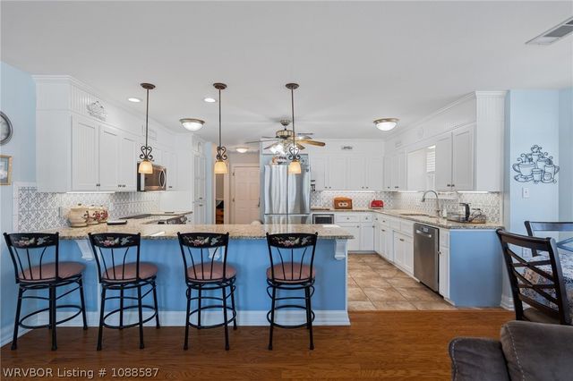1906 Barrington Drive, Lavaca, AR 72941