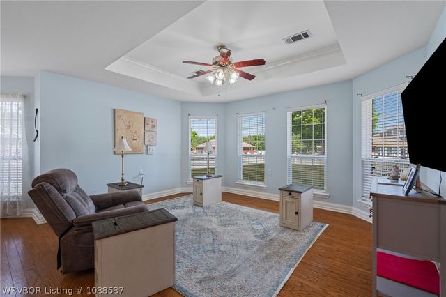 1906 Barrington Drive, Lavaca, AR 72941