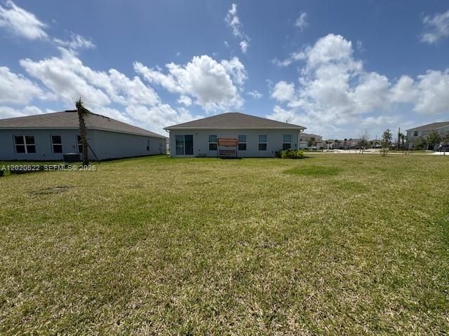 103 Pummelo Pl, Fort Pierce, FL 34981