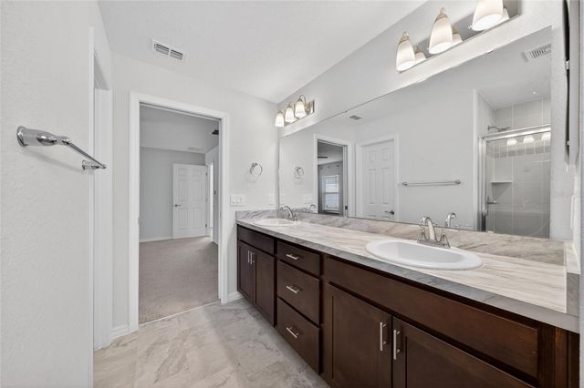 2024 NOBLE DRIVE, Davenport, FL 33837