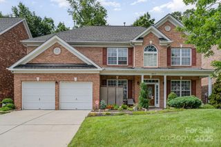 10812 Clark Street, Davidson, NC 28036