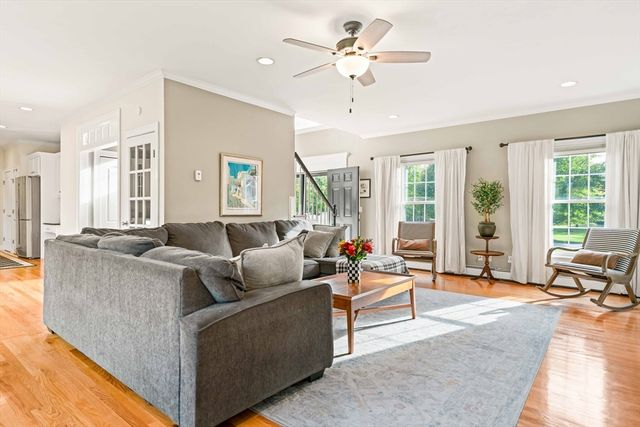 17 Sassafras, Rehoboth, MA 02769