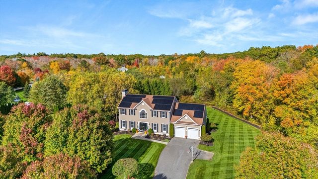 17 Sassafras, Rehoboth, MA 02769