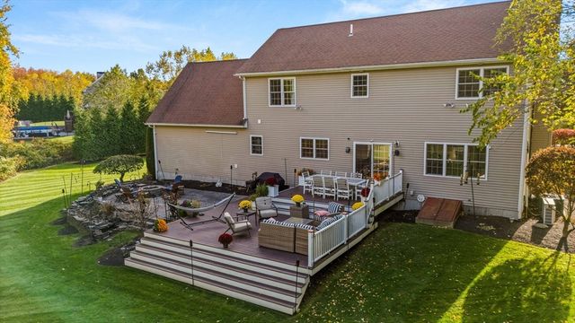 17 Sassafras, Rehoboth, MA 02769