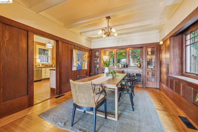456 Stow Ave, Oakland, CA 94606
