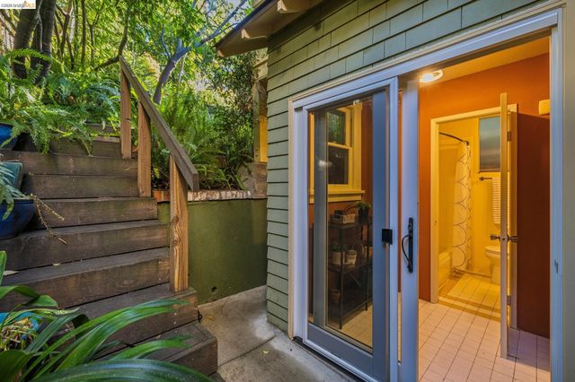 456 Stow Ave, Oakland, CA 94606
