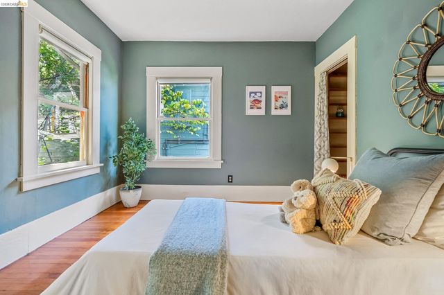 456 Stow Ave, Oakland, CA 94606