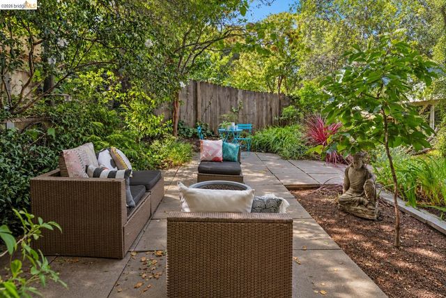 456 Stow Ave, Oakland, CA 94606