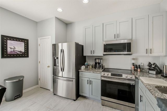 12136 TREE HAVEN AVENUE, Gibsonton, FL 33534