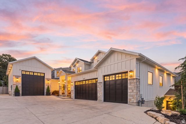 9577 S HIDDEN PINE LN, Sandy, UT 84092