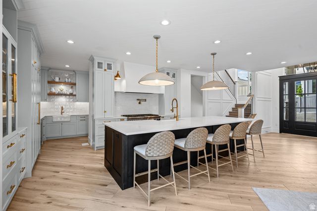 9577 S HIDDEN PINE LN, Sandy, UT 84092