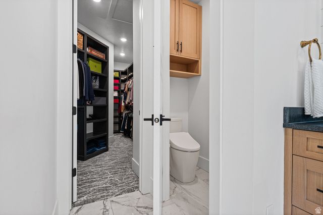 9577 S HIDDEN PINE LN, Sandy, UT 84092