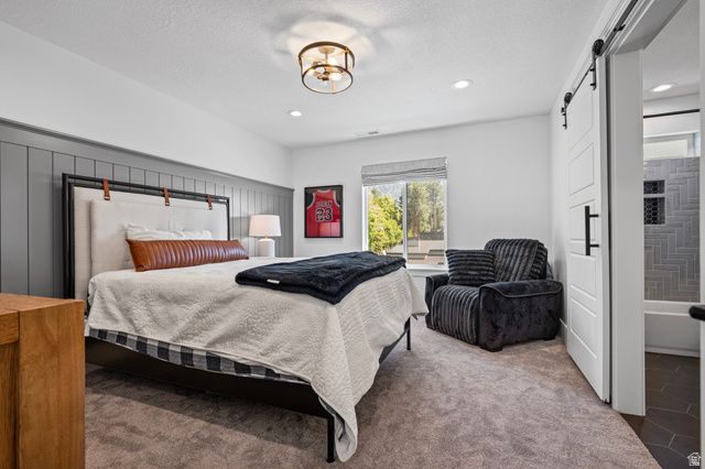 9577 S HIDDEN PINE LN, Sandy, UT 84092