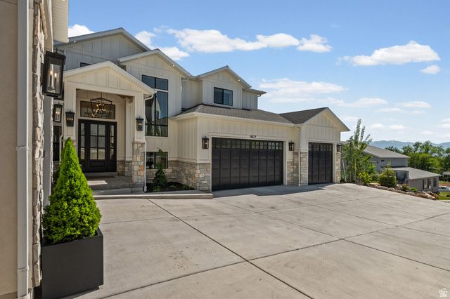 9577 S HIDDEN PINE LN, Sandy, UT 84092