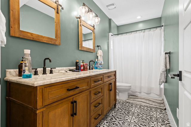 9577 S HIDDEN PINE LN, Sandy, UT 84092