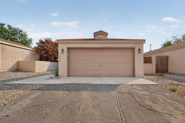 1598 Perma Drive NE, Rio Rancho, NM 87144