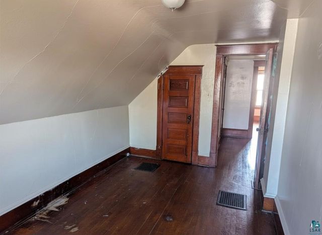3713 3rd St, Superior, WI 54880