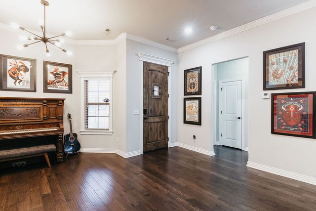 438 N Reeds Bridge Drive, Fayetteville, AR 72704