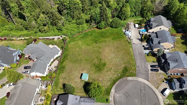 14015 172nd Street Ct E, Puyallup, WA 98374