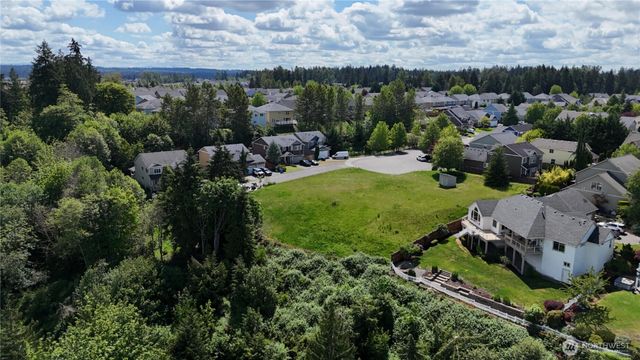 14015 172nd Street Ct E, Puyallup, WA 98374