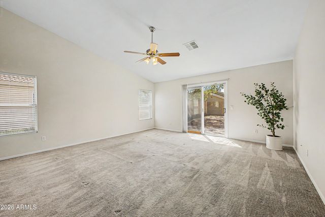 6233 W Encinas Lane, Phoenix, AZ 85043
