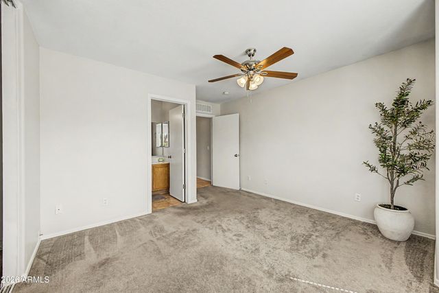 6233 W Encinas Lane, Phoenix, AZ 85043