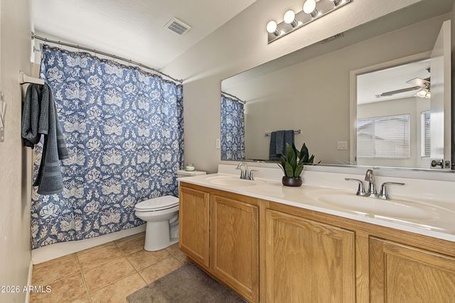 6233 W Encinas Lane, Phoenix, AZ 85043