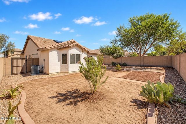 6233 W Encinas Lane, Phoenix, AZ 85043