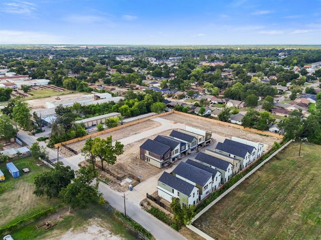 5313 Teodoro Lane, Houston, TX 77091