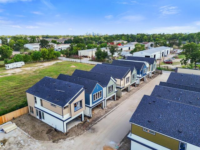 5313 Teodoro Lane, Houston, TX 77091