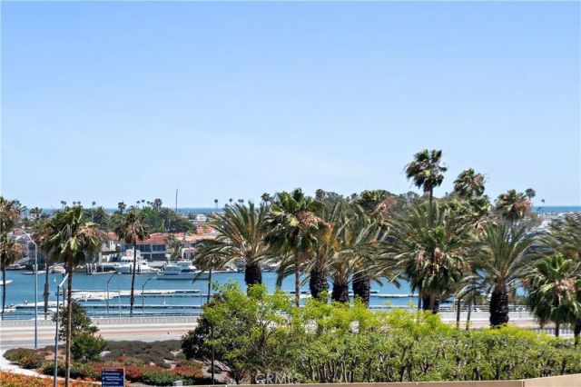 280 Cagney Lane 211, Newport Beach, CA 92663