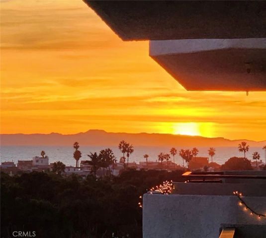 280 Cagney Lane 211, Newport Beach, CA 92663