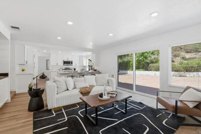 14446 Janal Way, Rancho Penasquitos, CA 92129