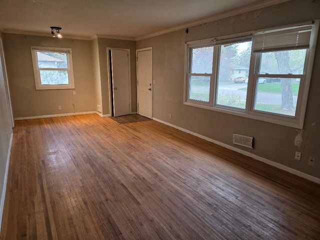 7101 Hartkopf Lane, Brooklyn Park, MN 55428