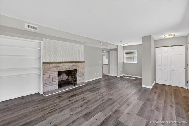 41557 N Illinois Street, Zion, IL 60099