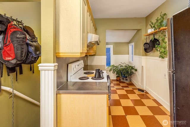 2315 E Spring Street, Seattle, WA 98122