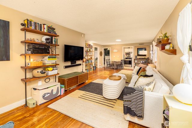 2315 E Spring Street, Seattle, WA 98122