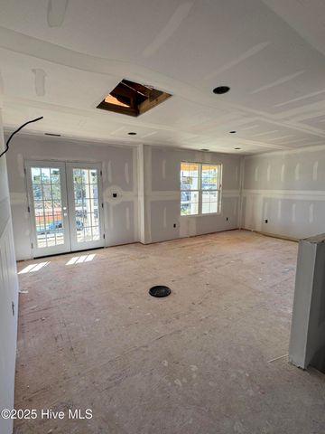 406 Salt Creek Road, Swansboro, NC 28584