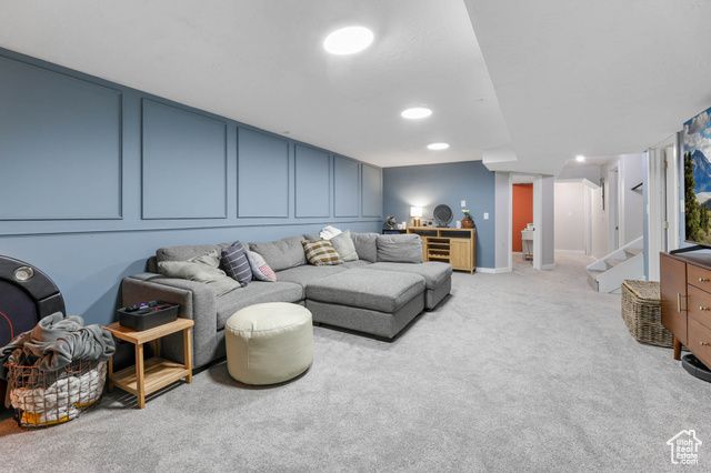 842 E 8270 S, Sandy, UT 84094