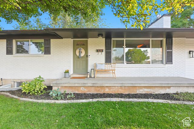 842 E 8270 S, Sandy, UT 84094