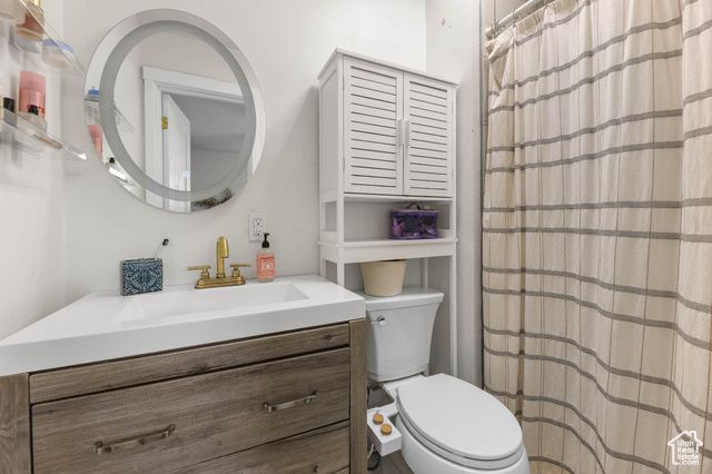 842 E 8270 S, Sandy, UT 84094