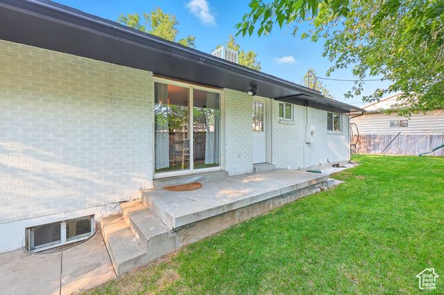 842 E 8270 S, Sandy, UT 84094