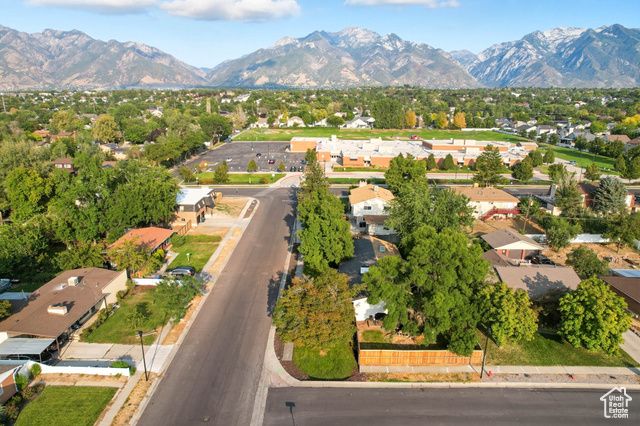 842 E 8270 S, Sandy, UT 84094