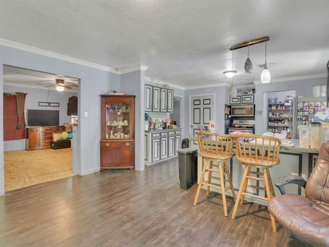 253 Road 3800 N, Cleveland, TX 77328