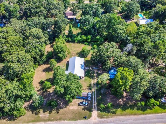 253 Road 3800 N, Cleveland, TX 77328