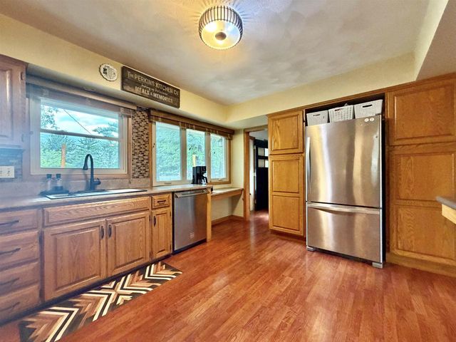 826 E Post Road, Beloit, WI 53511